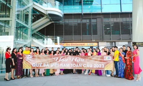 Các nữ doanh nhân Hoa hậu Quý bà Việt Nam Toàn cầu 2023 có mặt tại sân bay quốc tế Phú Bài