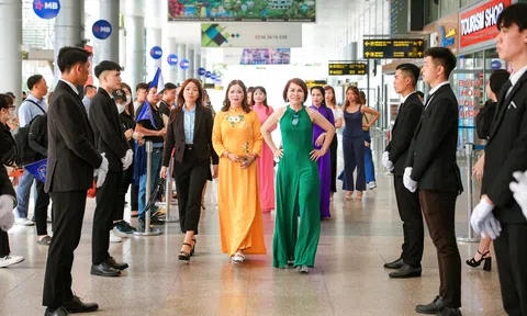 Thí sinh Hoa hậu Doanh nhân Biển 2023 tràn đầy năng lượng có mặt tại sân bay Đà Nẵng