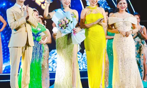 Vẻ đẹp ngọt ngào của tân Người đẹp Biển Hoa hậu Doanh nhân Biển 2023 Đỗ Thị Hương