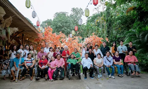 Công tác chuẩn bị sôi động cho lễ cưới của 51 cặp đôi