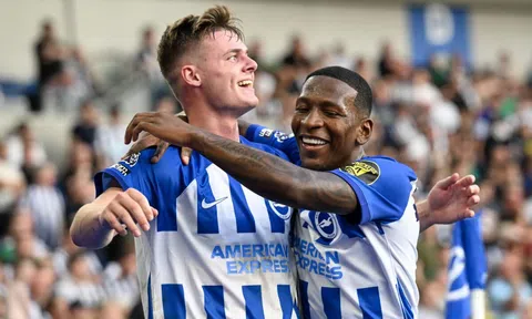 Brighton giành thắng lợi kịch tính trước Marseille