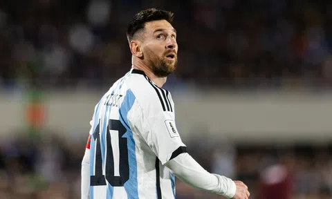 Messi bị hắt hủi bởi cầu thủ không ai ngờ tới