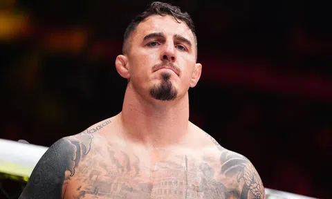 Tom Aspinall mong muốn đối đầu Alex Pereira tại UFC 300
