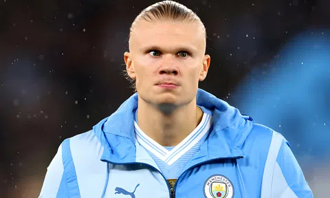 Erling Haaland cân bằng kỷ lục tồi tệ tại Man City