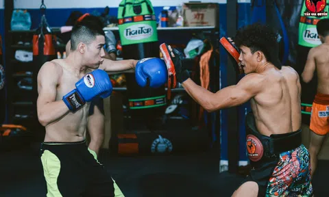 Nguyễn Trần Duy Nhất xuất hiện với tư cách HLV tại giải đấu MMA AFC 30