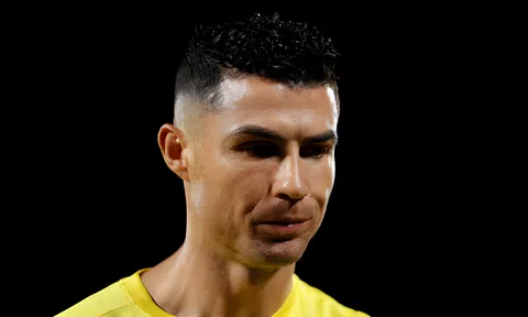 Ronaldo bất ngờ bị thầy cũ 'bóc phốt', nguồn cơn khiến tất cả hoang mang