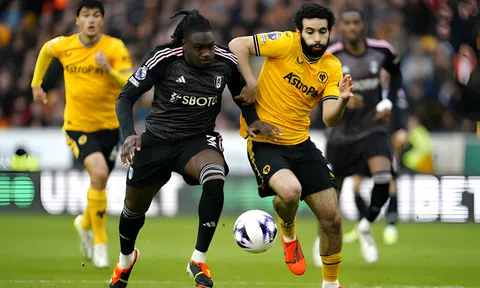 Quật ngã Fulham, Wolves tiếp cận nhóm dự cúp châu Âu