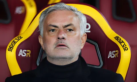 HLV Mourinho lên tiếng, chọn tiếp quản bến đỗ không ai ngờ tới