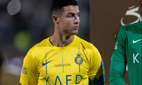 Ronaldo yêu cầu Al Nassr ký 2 ngôi sao đình đám Ngoại hạng Anh