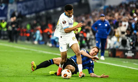 Ăn miếng trả miếng, Marseille và Atalanta bất phân thắng bại
