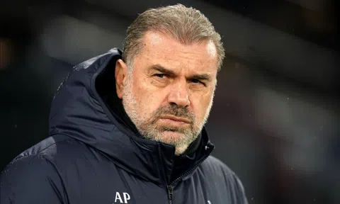 HLV Tottenham nổi cơn thịnh nộ sau khi thua Chelsea
