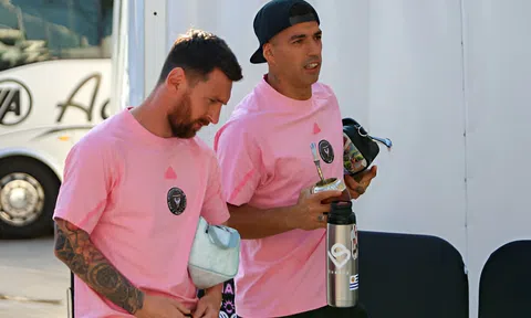 Đang hưng phấn tại MLS, Suarez muốn biến Messi thành 'kẻ về nhì'?