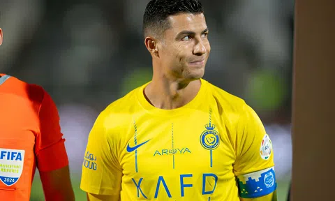 Vượt qua Mbappe, Ronaldo chính thức đứng số 1 thế giới ở tuổi 39