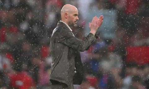 MU 'gấp đôi nỗi sầu' sau khi thua Arsenal