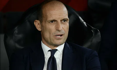 CHÍNH THỨC: Juventus sa thải HLV ngay sau khi giành chức vô địch