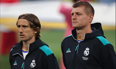 Luka Modric phản ứng mãnh liệt sau khi Toni Kroos giải nghệ