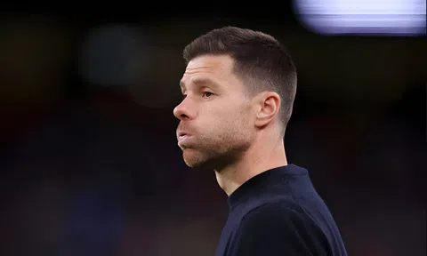 Sai lầm 'chí mạng' khiến Bayer Leverkusen đứt chuỗi bất bại