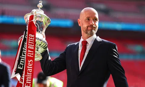 Vừa vô địch FA Cup, MU xác nhận luôn thương vụ chuyển nhượng đầu tiên