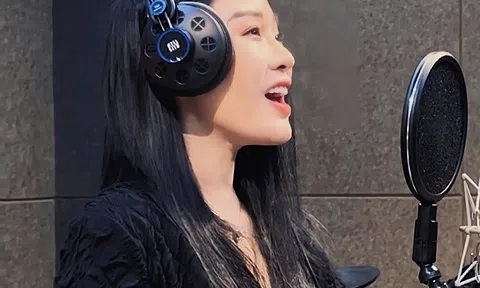 NSƯT Nguyễn Hương Giang thể hiện thành công Ca khúc “Khắc ghi tên Người - Bác Ba Lê Duẩn”