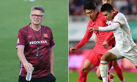 Tin bóng đá trong nước 18/10: HLV Troussier đi vào lịch sử; ĐT Việt Nam thăng tiến trên BXH FIFA