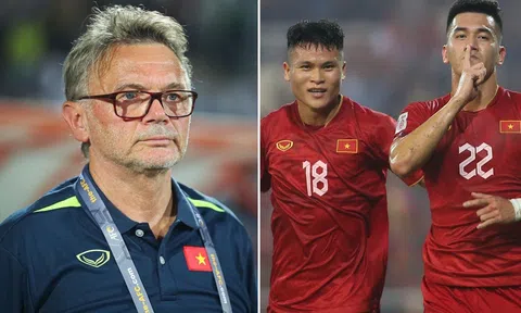 Báu vật của ĐT Việt Nam lập kỳ tích, vượt mặt hàng loạt sao châu Âu trước Vòng loại World Cup 2026