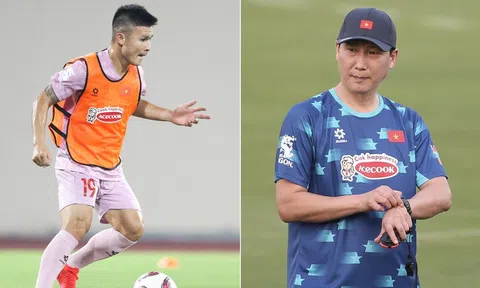 HLV Kim Sang-sik than trời trước trận gặp Iraq, ĐT Việt Nam 'giương cờ trắng' ở VL World Cup 2026