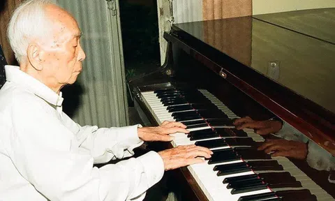 Nhà báo Vương Xuân Nguyên: “Đại tướng Võ Nguyên Giáp là tiếng đàn Huyền thoại còn vang vọng mãi trong ngôi đền thiêng của lòng dân đất Việt”