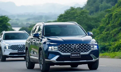 ‘SỐC’: Hyundai Santa Fe và Tucson giảm giá niêm yết gần 200 triệu đồng, kẻ vui người buồn