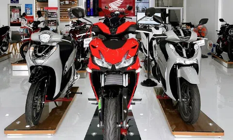 Giá xe máy Honda đồng loạt giảm mạnh: Vision ‘chạm đáy’, Air Blade, Winner X rẻ chưa từng có