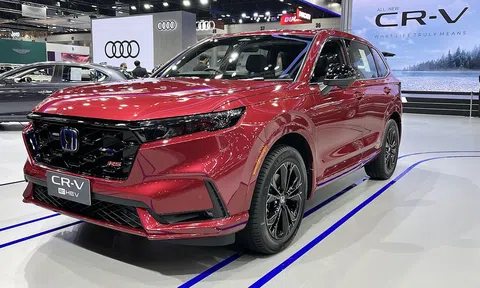 Lộ giá dự kiến 'bom tấn' Honda CR-V 2024 trước giờ ra mắt: Gây bất ngờ khi rẻ hơn phiên bản cũ?