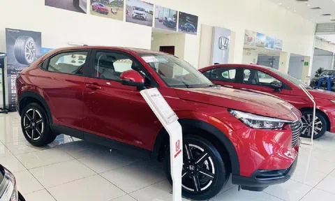 Tin xe hot cuối tuần: Kình địch của Toyota Corolla Cross giảm 100 triệu đồng, ra mắt Honda LEAD thuần điện