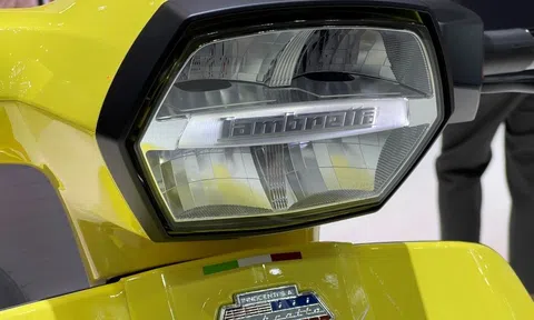 Ra mắt ‘kẻ thế chân’ Honda SH giá 87,7 triệu đồng: Thiết kế đẹp như Vespa, trang bị cửa trên Air Blade