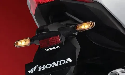 Tin xe máy hot 11/1: Honda ra mắt ‘ông hoàng’ xe ga xịn hơn Air Blade giá 42 triệu đồng, có phanh ABS như SH