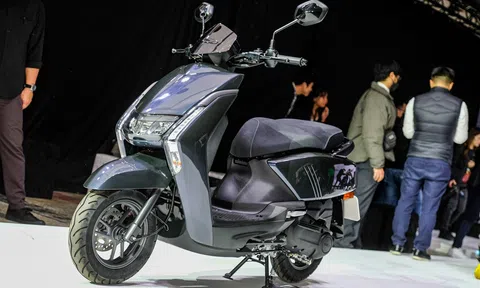 Tin xe máy hot 15/1: ‘Tân vương’ xe ga Yamaha ‘xô ngã’ Honda Air Blade bằng trang bị vô đối phân khúc