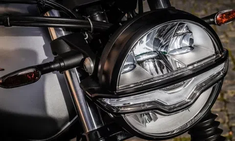 Tin xe máy hot 25/1: ‘Quái thú côn tay’ có phanh ABS giá rẻ nhất phân khúc ra mắt, đe dọa Exciter, Winner X