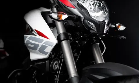 ‘Tân binh’ xe côn tay 160cc ra mắt giá 42,9 triệu đồng, trang bị ‘nhỉnh’ Honda Winner X và Exciter