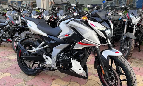 Tin xe hot mùng 4 Tết: ‘Tân vương’ xe côn tay giá 37 triệu đồng vừa ra mắt, lấn át Winner X và Exciter