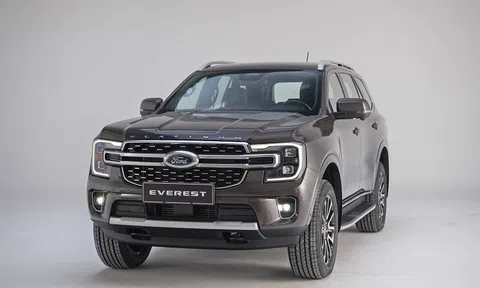 Ford Everest Platinum – phiên bản cao cấp nhất của Everest ra mắt tại Việt Nam, nâng tầm vị thế phân khúc SUV