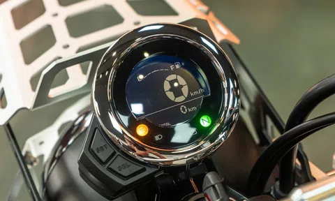 Honda ra mắt ‘ông hoàng xe số’ cửa trên Future, trang bị nhỉnh Wave Alpha: Có phanh ABS, giá hấp dẫn