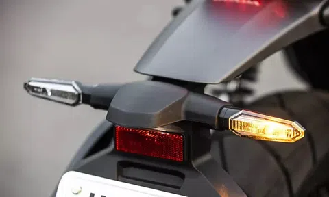 Honda ra mắt ‘tân binh’ xe côn tay cực xịn sò giá 55 triệu đồng, át vía cả Winner X và Yamaha Exciter