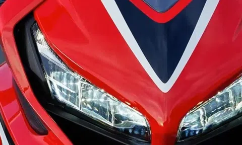 Honda ra mắt ‘tân binh’ xe côn tay đẳng cấp hơn Winner X: Có E-Clutch, phanh ABS, màn TFT, giá mềm