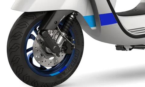 Ra mắt ‘tân binh’ xe tay ga ‘sang, xịn, mịn’ cạnh tranh Honda SH: Có phanh ABS, màn hình LCD, đèn LED