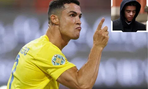 Dám chê Ronaldo, Greenwood hết đường sang Ả Rập?