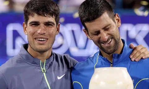 Alcaraz có một vũ khí đáng sợ mà Djokovic không thể sánh bằng