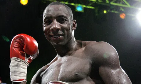 Nhà vô địch quyền anh Johnny Nelson 'cầu xin' Terence Crawford đừng đối đầu với ‘Canelo’ Alvarez