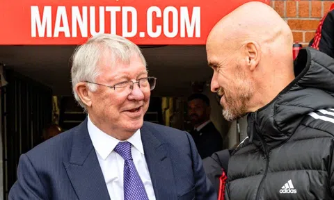 Erik ten Hag đã không nghe lời Alex Ferguson