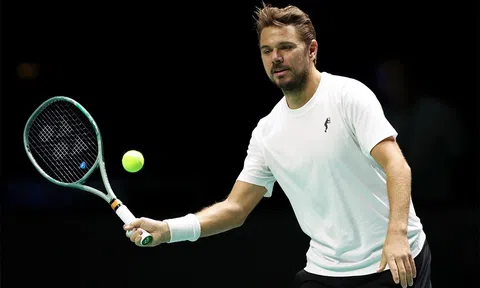 Stan Wawrinka chỉ trích Gerard Pique vì đã "phá hoại" Davis Cup