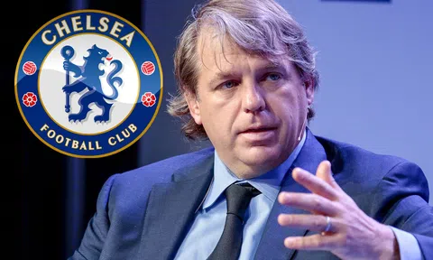 Todd Boehly bị mỉa mai biến Chelsea thành đội bóng đẳng cấp tầm trung