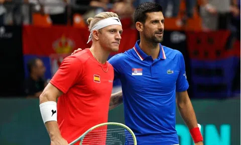 Ngày thi đấu thứ 3 Davis Cup Finals 2023: Djokovic nối dài mạch trận bất bại, Murray chật vật