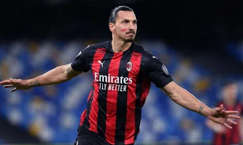 Ibrahimovic trở lại AC Milan trước trận cầu đinh gặp Newcastle